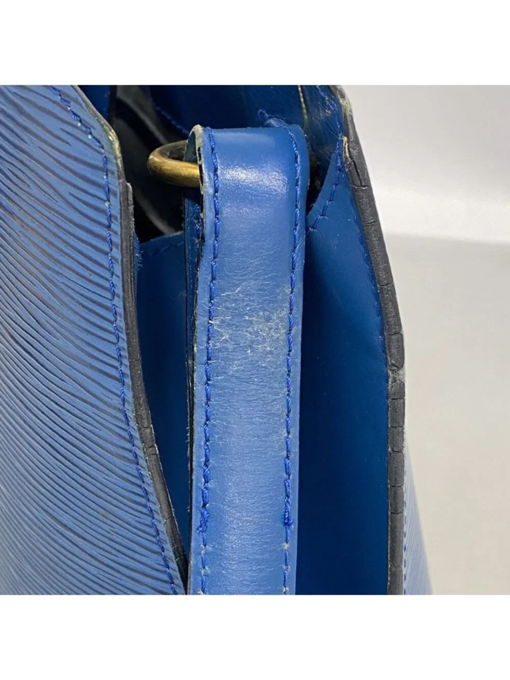 Louis Vuitton Shoulder Bag Epi Cluny Toledo Blue